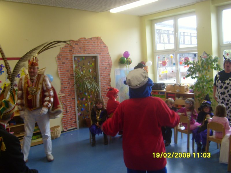 S7002537.JPG