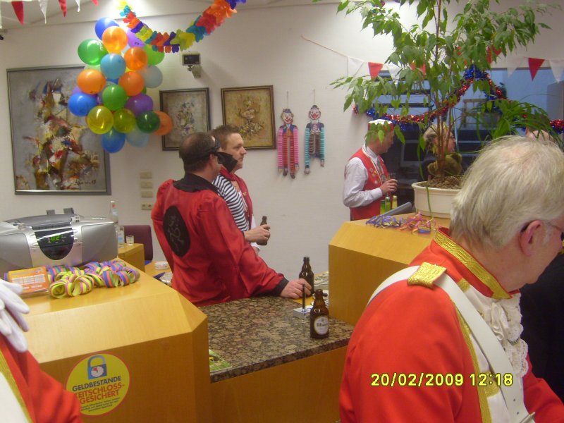 S7002672.JPG