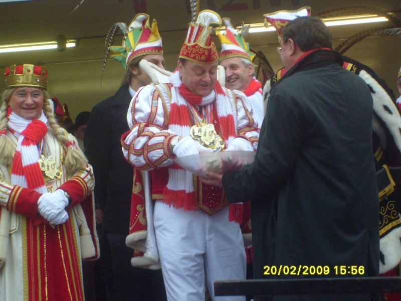 S7002741.JPG