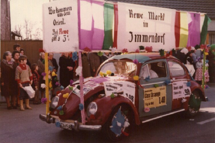 1973-03-05 Scheichgruppe.jpg