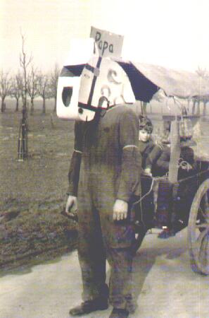 Karneval1957 03 Kinderzug.jpg